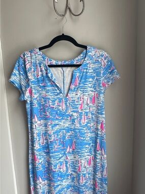 Lilly Pulitzer Blue Sailboat Print Split-Neck Tunic with Pink Accents